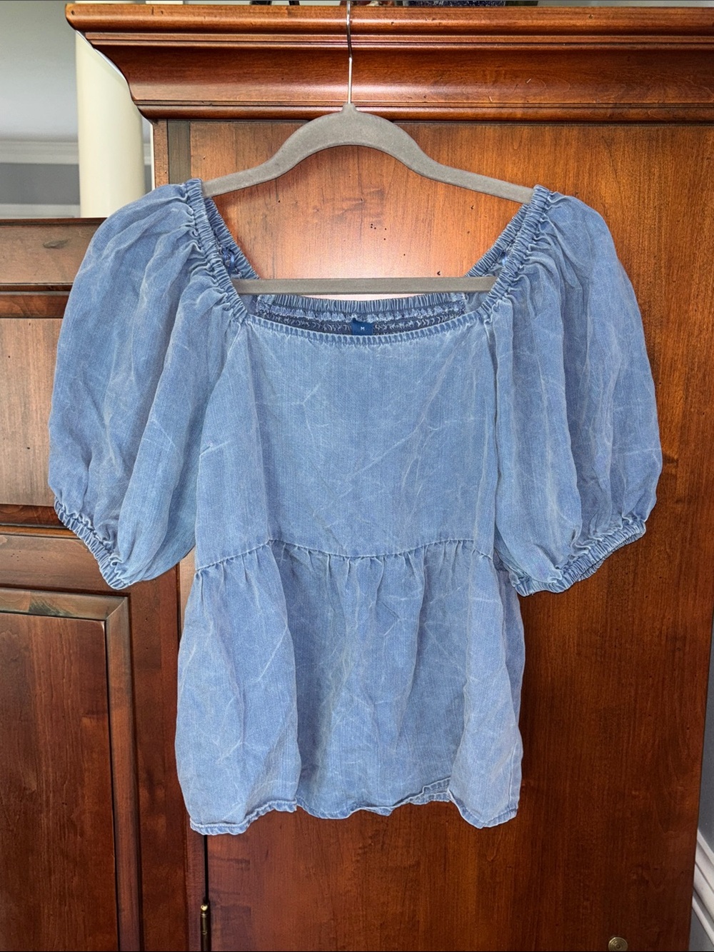 Old Navy Puff-Sleeve Smocked Babydoll Distressed Washed Blouse